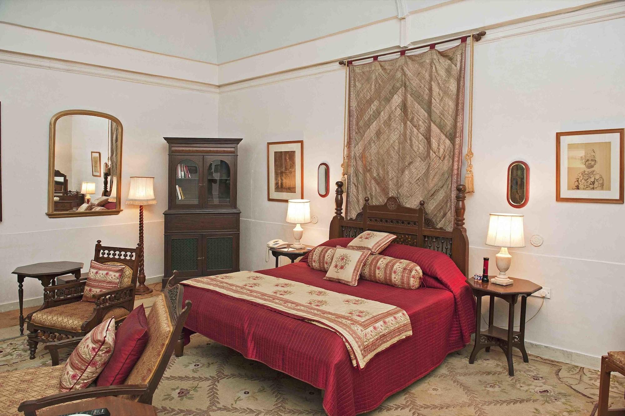 Welcomheritage Bal Samand Lake Palace Jodhpur  Exterior photo