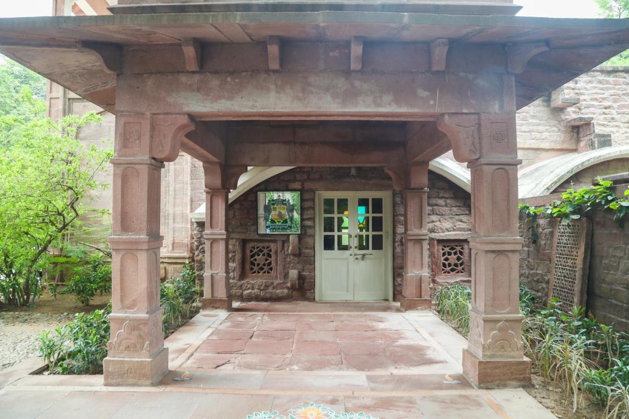 Welcomheritage Bal Samand Lake Palace Jodhpur  Exterior photo