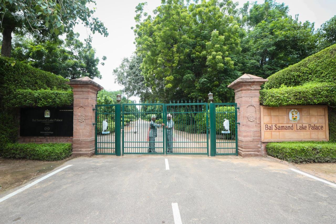 Welcomheritage Bal Samand Lake Palace Jodhpur  Exterior photo