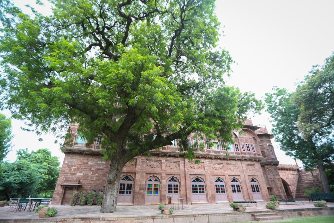 Welcomheritage Bal Samand Lake Palace Jodhpur  Exterior photo