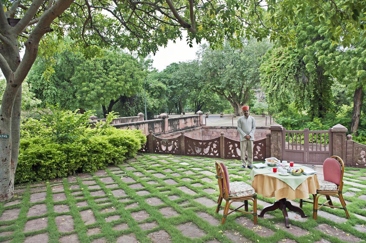 Welcomheritage Bal Samand Lake Palace Jodhpur  Exterior photo